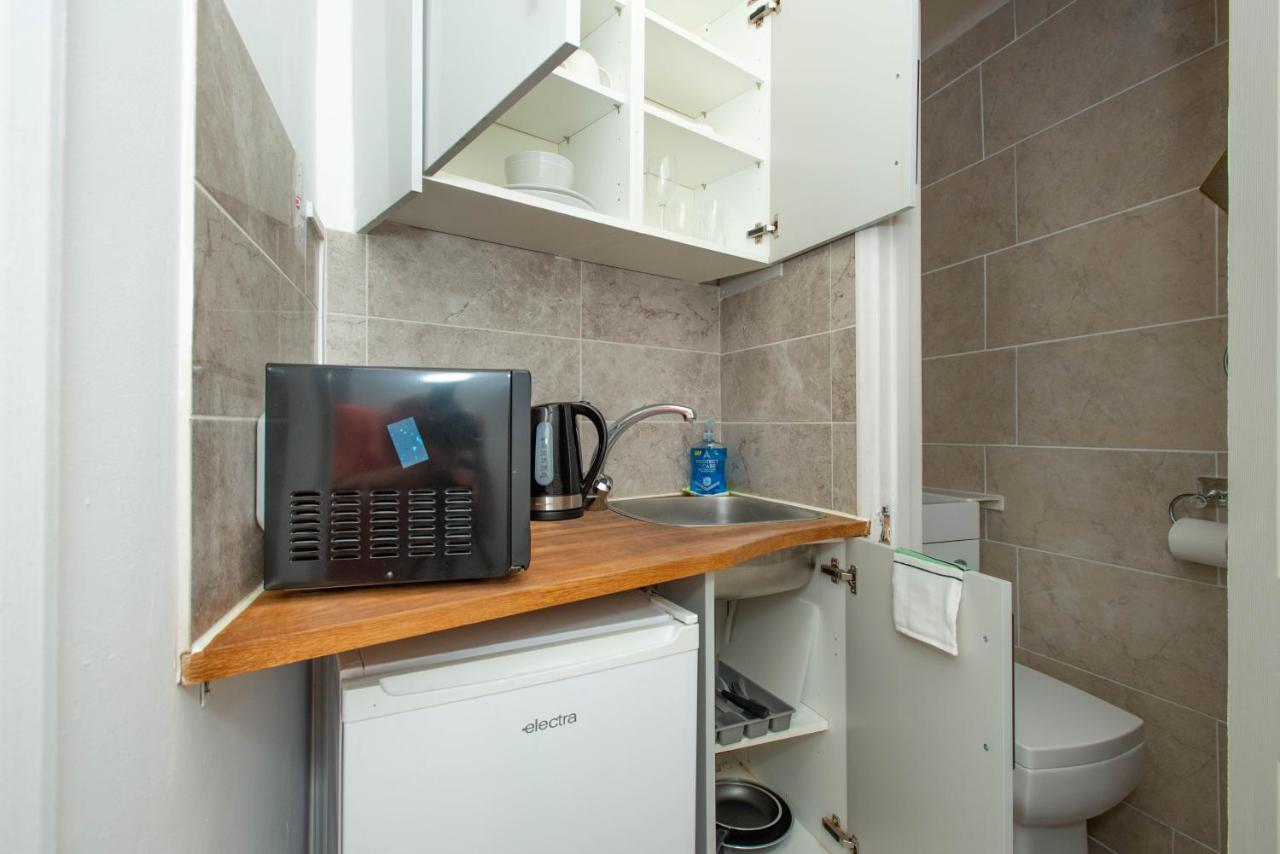 Modern Apartments In Bromley, Greater London Near Tesco And Sundridge Park Station 외부 사진