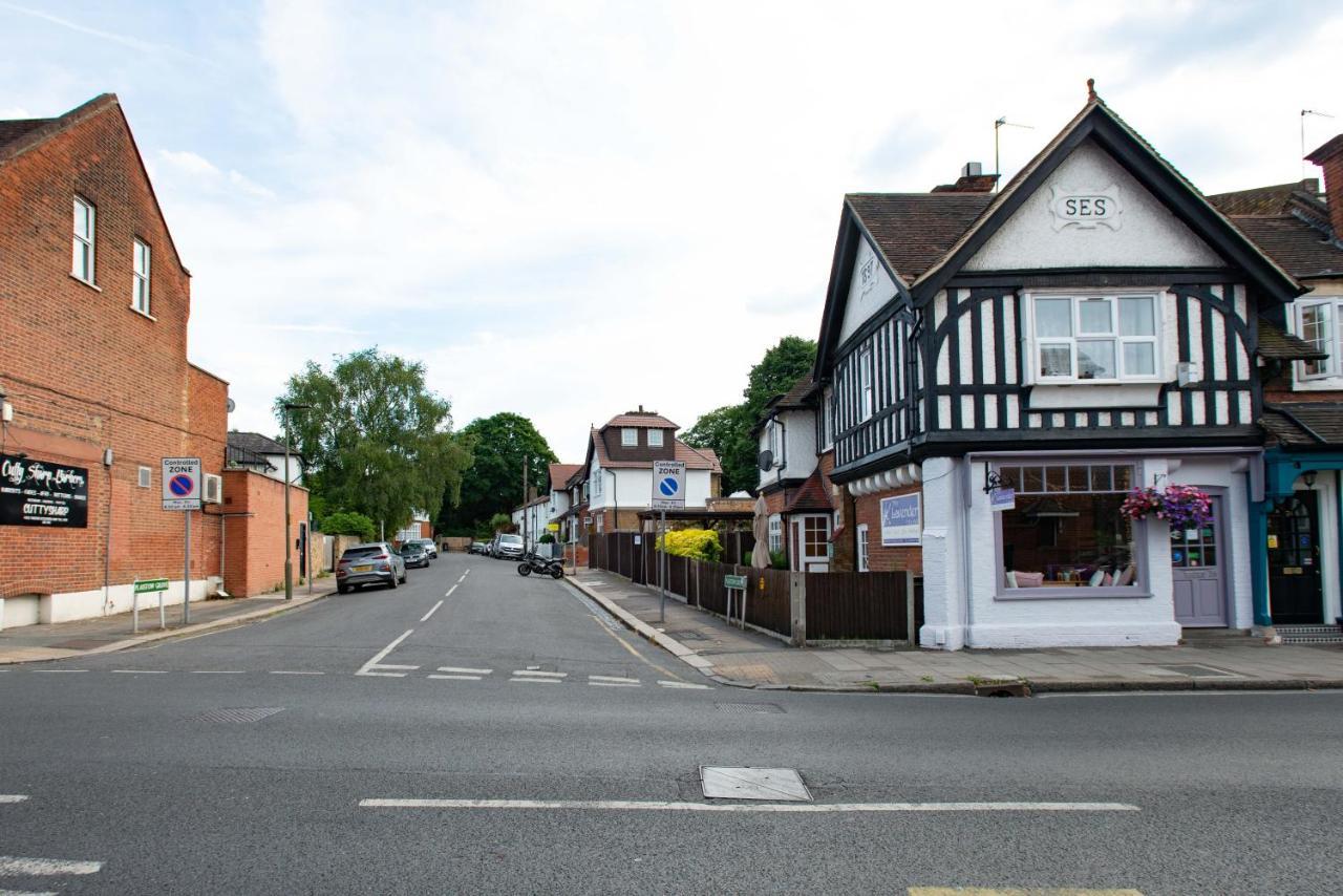 Modern Apartments In Bromley, Greater London Near Tesco And Sundridge Park Station 외부 사진